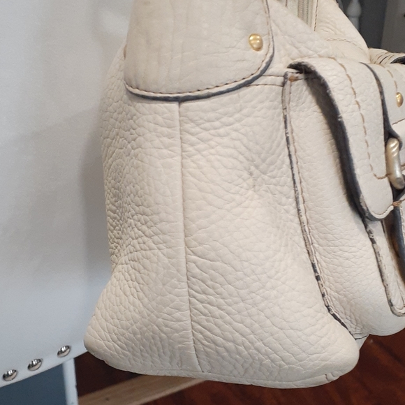 Fossil cream pebble leather shoulder bag - Picture 4 of 17